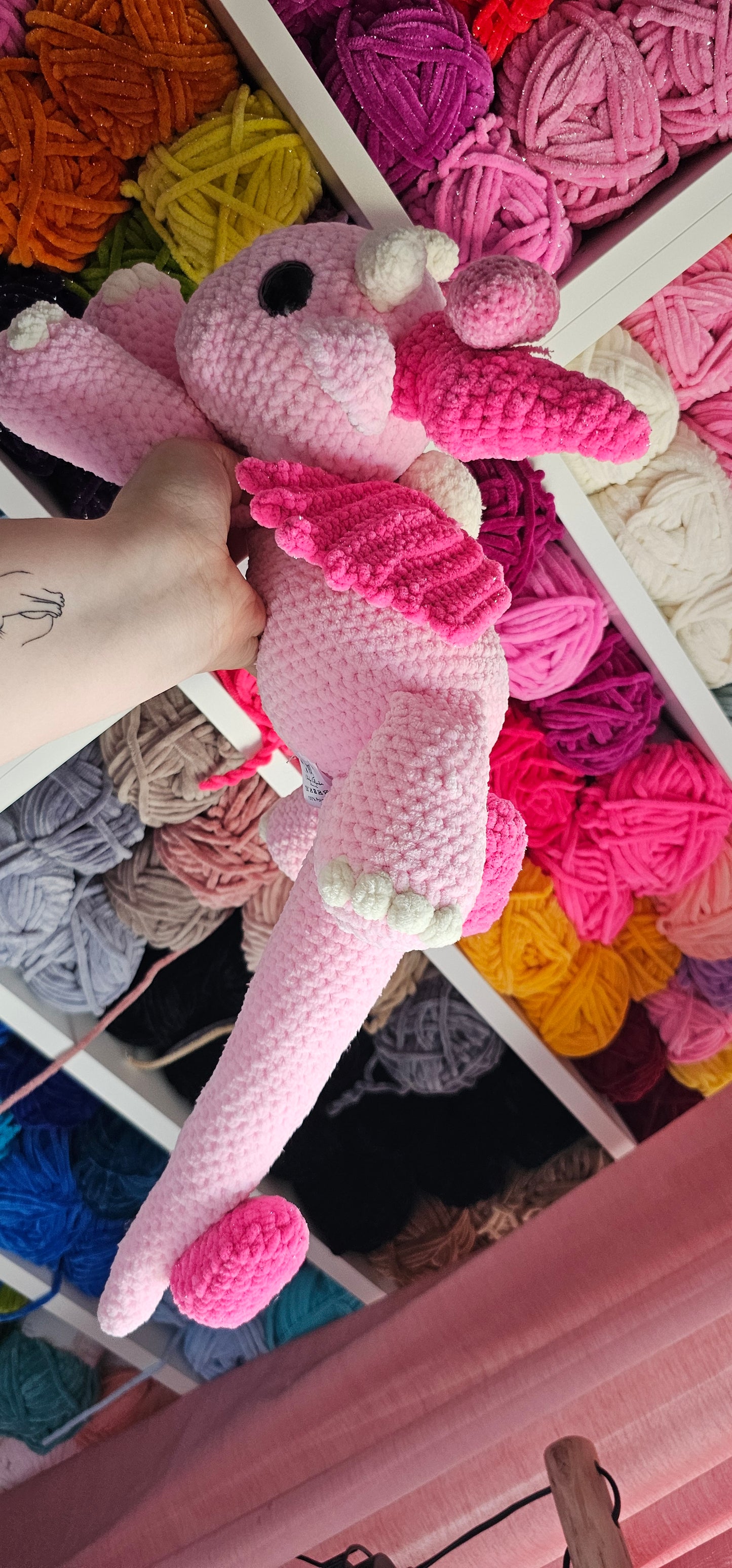 Dragon Snuggler liegend